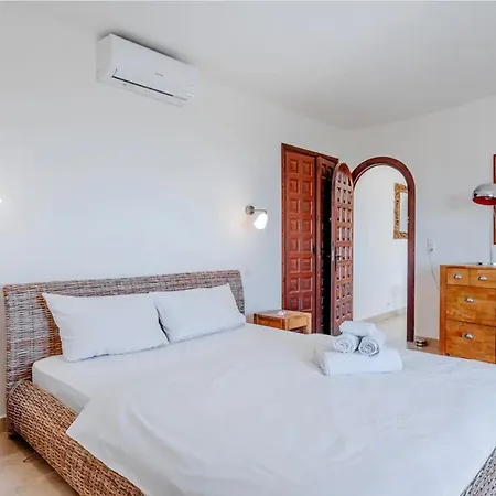 シャレー Casa Aguilera *